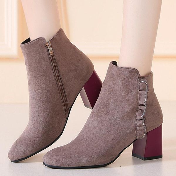 2020 ankle boots women autumn winter female slip on women causal ankle boots platform shoes woman flats plus size #3, Black
2020 ankle boots women autumn winter female slip on women causal ankle boots platform shoes woman flats plus size #3, Black