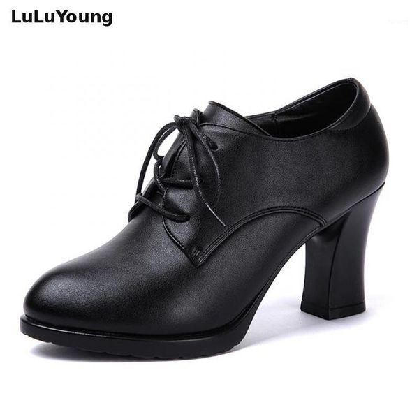 female autumn new shoes high heeled women ankle boots lace up black short boots for ladies1
female autumn new shoes high heeled women ankle boots lace up black short boots for ladies1
