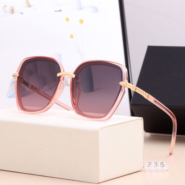 2021 new vintage sunglasses women cat eye sunglass retro sun glasses female pink mirror eyewear with brand case 9goj, White;black
2021 new vintage sunglasses women cat eye sunglass retro sun glasses female pink mirror eyewear with brand case 9goj, White;black