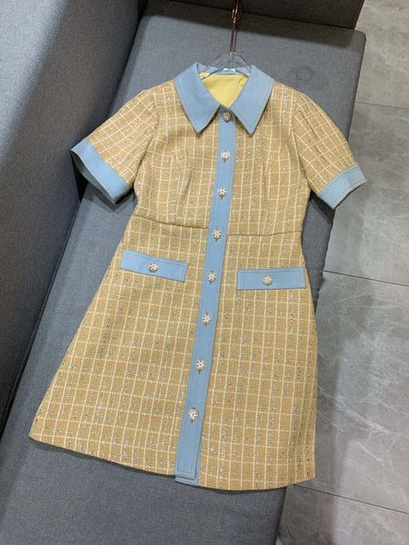 2020 autumn yellow tweed women's dress designer lapel neck short sleeves buttons dresses runway dress milan 805087, Black;gray
2020 autumn yellow tweed women's dress designer lapel neck short sleeves buttons dresses runway dress milan 805087, Black;gray