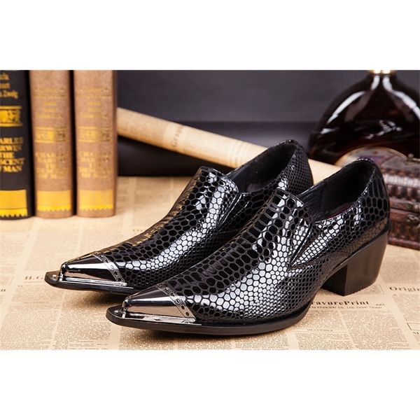 2020 man genuine leather python skin toenail pointed lace up to sensible wedding wear social male shoes d6pv, Black
2020 man genuine leather python skin toenail pointed lace up to sensible wedding wear social male shoes d6pv, Black