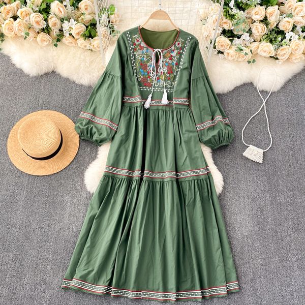 2021 new vintage female court wind puff neck loose the line dressed bohemian autumn embroidered dress aacl, Black;gray
2021 new vintage female court wind puff neck loose the line dressed bohemian autumn embroidered dress aacl, Black;gray