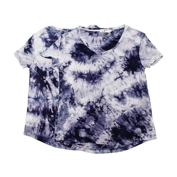 woman's t-shirt v-neck short-sleeved loose tie-dye print t-shirt set head large size female, White
woman's t-shirt v-neck short-sleeved loose tie-dye print t-shirt set head large size female, White