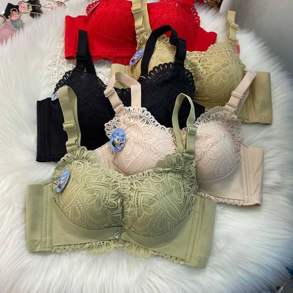 lace q elastic silk slippery cotton ab shaped no steel ring gathered thick cup breast care bra 847, Red;black
lace q elastic silk slippery cotton ab shaped no steel ring gathered thick cup breast care bra 847, Red;black