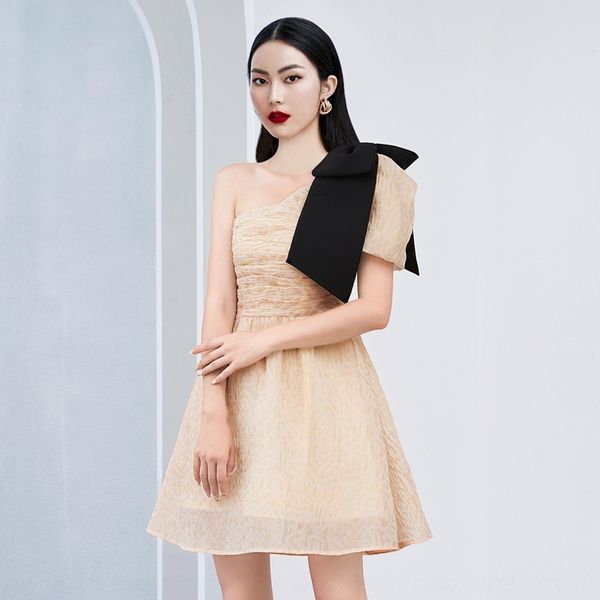 2020 summer new temperament rice apricot asymmetric shoulder bow butterfly dress contrast pleated dress dress 498, Black;gray
2020 summer new temperament rice apricot asymmetric shoulder bow butterfly dress contrast pleated dress dress 498, Black;gray
