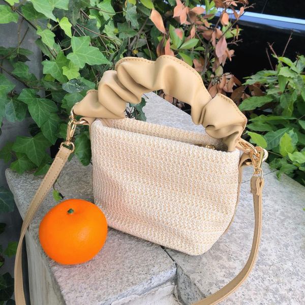 cross body vintage summer women straw shoulder messenger bags portable ladies small woven purse handbags simple female mini tote beach bag
cross body vintage summer women straw shoulder messenger bags portable ladies small woven purse handbags simple female mini tote beach bag