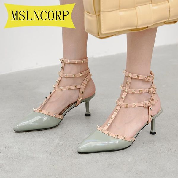 sandals plus size 34-43 women fashion pumps summer rivets pointed toe wedding party high heeled shoes woman sandals1, Black
sandals plus size 34-43 women fashion pumps summer rivets pointed toe wedding party high heeled shoes woman sandals1, Black