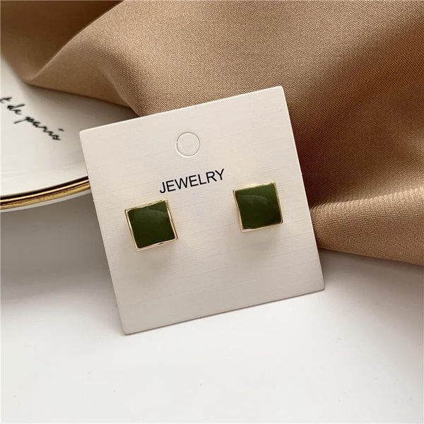 vintage stud earrings for women simple earring ladies square jewelry anniversary green european zinc alloy oorbellen, Golden;silver
vintage stud earrings for women simple earring ladies square jewelry anniversary green european zinc alloy oorbellen, Golden;silver