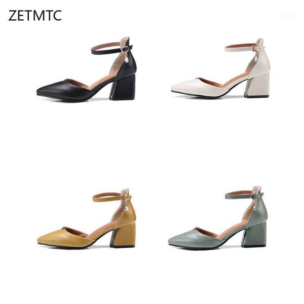dress shoes 2021 spring hollow coarse sandals high-heeled shallow mouth pointed baotou women female high heels large size34-431, Black
dress shoes 2021 spring hollow coarse sandals high-heeled shallow mouth pointed baotou women female high heels large size34-431, Black
