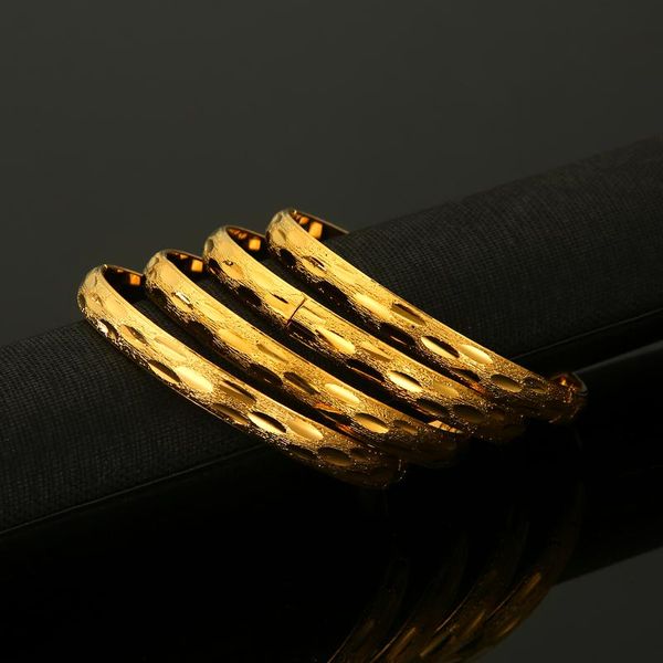 bangle fashion 4pcs gold color bangles for women bracelets ethiopian african dubai jewelry, Black
bangle fashion 4pcs gold color bangles for women bracelets ethiopian african dubai jewelry, Black