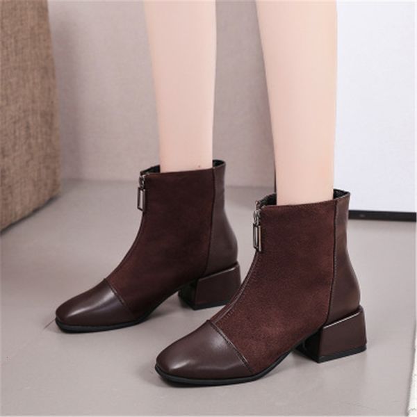 new autumn 2021 female fashion leather front toe square woman boots mujer 35-42 kork, Black
new autumn 2021 female fashion leather front toe square woman boots mujer 35-42 kork, Black