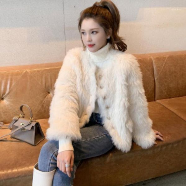 2021 autumn and winter new thick warm jacket women plush fleece tassel white temperament, Black;brown
2021 autumn and winter new thick warm jacket women plush fleece tassel white temperament, Black;brown