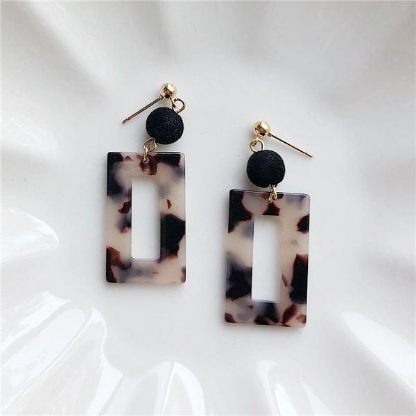 a pair of earrings fashion ruanme acetate plate earring earrings stud geometric women long pendant jewelry, Golden;silver
a pair of earrings fashion ruanme acetate plate earring earrings stud geometric women long pendant jewelry, Golden;silver