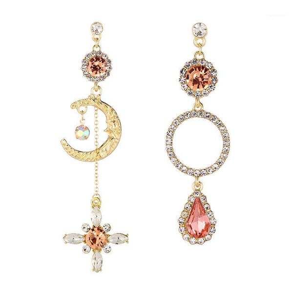 Moon circle alloy zircon asymmetrical pendant earrings woman fashion sexy classic accessories banquet jewelry gift birthday girl1, Golden;silver
Moon circle alloy zircon asymmetrical pendant earrings woman fashion sexy classic accessories banquet jewelry gift birthday girl1, Golden;silver