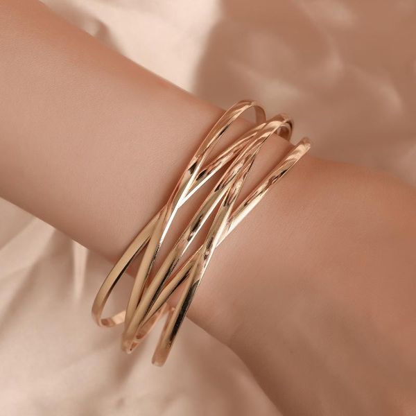 bangle selling ladies accessories fashion simple open metal cross bracelet trendy creative jewelry, Black
bangle selling ladies accessories fashion simple open metal cross bracelet trendy creative jewelry, Black