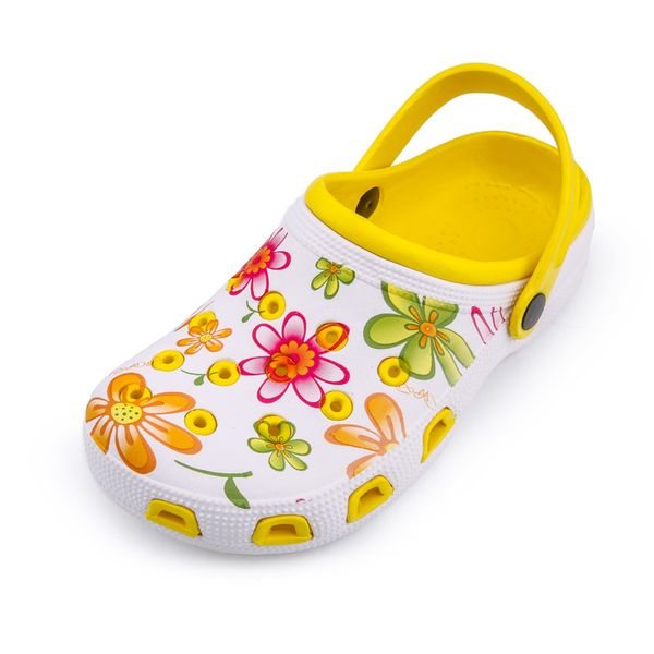 2020 new fashion boy girls cartoon sandal children garden shoes babies summer slippers kids garden children sandals q0112, Black;red
2020 new fashion boy girls cartoon sandal children garden shoes babies summer slippers kids garden children sandals q0112, Black;red