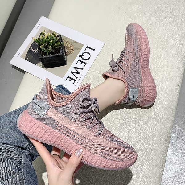 2021 the new new pop soft background fly breathable mesh light ladies race outdoor shoes jd8q, Black
2021 the new new pop soft background fly breathable mesh light ladies race outdoor shoes jd8q, Black
