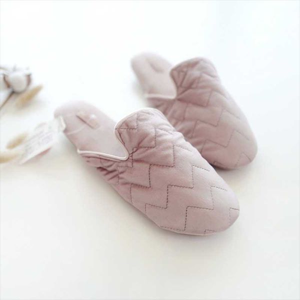 new products for autumn and winter fashion simple office slippers women silent non-slip indoor home slippers, Black
new products for autumn and winter fashion simple office slippers women silent non-slip indoor home slippers, Black