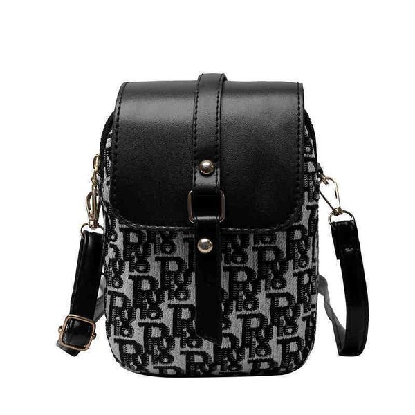 75% off handbag factory store autumn and winter trendy bag women's ins super fire red versatile bag popular diagonal one shoulder mobil, Black;red
75% off handbag factory store autumn and winter trendy bag women's ins super fire red versatile bag popular diagonal one shoulder mobil, Black;red