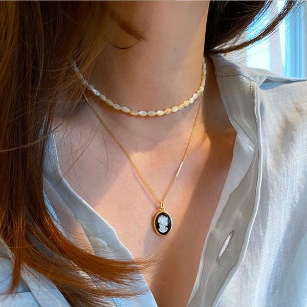 retro fashion shell beads necklace real baroque pendant handmade jewelry necklace choker for women daily gift, Golden;silver
retro fashion shell beads necklace real baroque pendant handmade jewelry necklace choker for women daily gift, Golden;silver