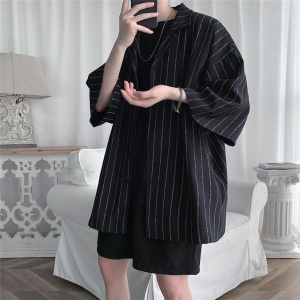men's casual shirts fashion 2021 summer short sleeve striped shirt men plus size half mens all match streetwear blouse 5xl1, White;black
men's casual shirts fashion 2021 summer short sleeve striped shirt men plus size half mens all match streetwear blouse 5xl1, White;black