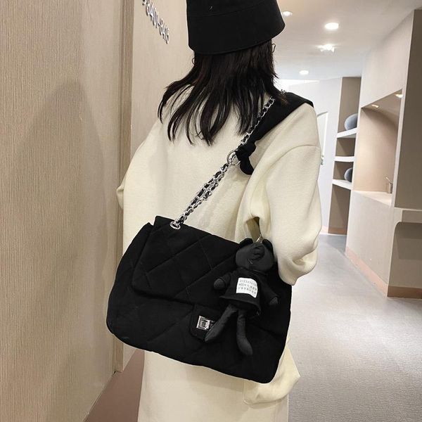 большая емкость матовый цепи сумка для женщин 2020 новая мода алмазный решетки одно плечо crossbody сумки b618
большая емкость матовый цепи сумка для женщин 2020 новая мода алмазный решетки одно плечо crossbody сумки b618