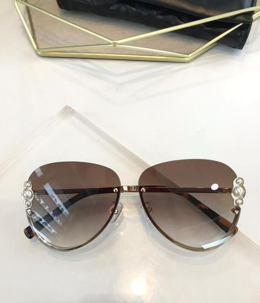 2021 new 5409 mens sunglasses men sun glasses temperament women sunglasses fashion style protects eyes with box
2021 new 5409 mens sunglasses men sun glasses temperament women sunglasses fashion style protects eyes with box
