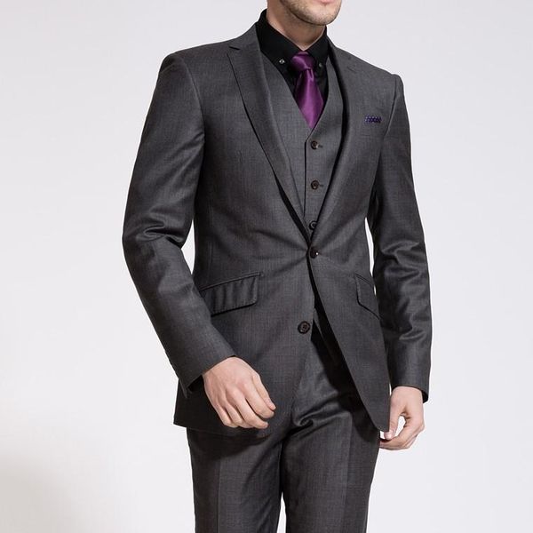 charcoal slim fit 2020 mens tuxedos custom made grooms men suits notch lapel two buttons suits ( jacket+pants+vest+tie, White;black
charcoal slim fit 2020 mens tuxedos custom made grooms men suits notch lapel two buttons suits ( jacket+pants+vest+tie, White;black