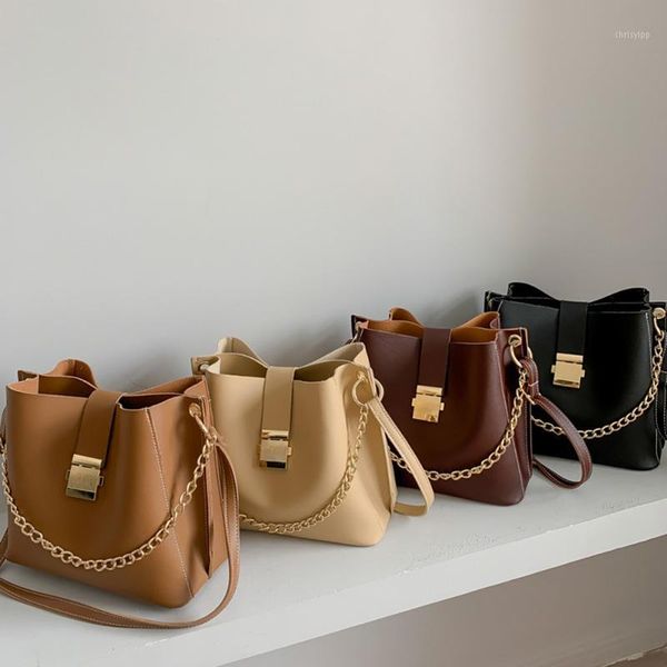large capacity shopping bags fashion wild solid color flap handbag women pu crossbody bag shoulder bag1
large capacity shopping bags fashion wild solid color flap handbag women pu crossbody bag shoulder bag1