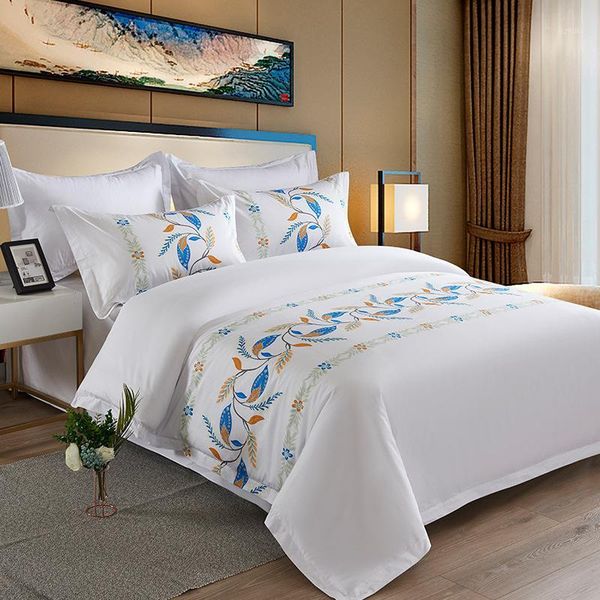 oriental luxury egyptian cotton white royal bedding set king size solid color l bedding sets duvet cover bed sheet set1
oriental luxury egyptian cotton white royal bedding set king size solid color l bedding sets duvet cover bed sheet set1