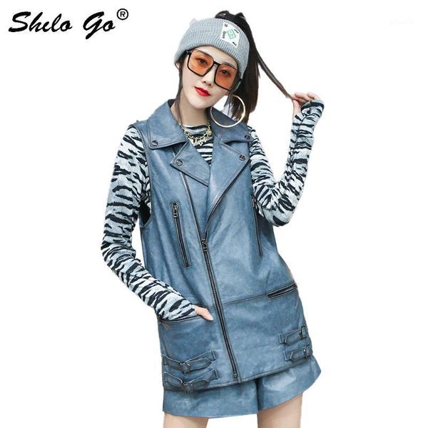 1402-1051, Black;white
1402-1051, Black;white