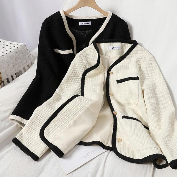2020 autumn all-match temperament age-reducing contrast color edge buttoned cardigan jacket female slim korean v-neck plaid, Black;brown
2020 autumn all-match temperament age-reducing contrast color edge buttoned cardigan jacket female slim korean v-neck plaid, Black;brown