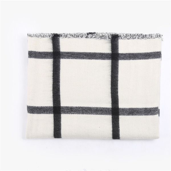 mingjiebihuo autumn and winter new black and white double-sided scarf beige plaid scarf warm fashion shawl women girls 201006, Blue;gray
mingjiebihuo autumn and winter new black and white double-sided scarf beige plaid scarf warm fashion shawl women girls 201006, Blue;gray
