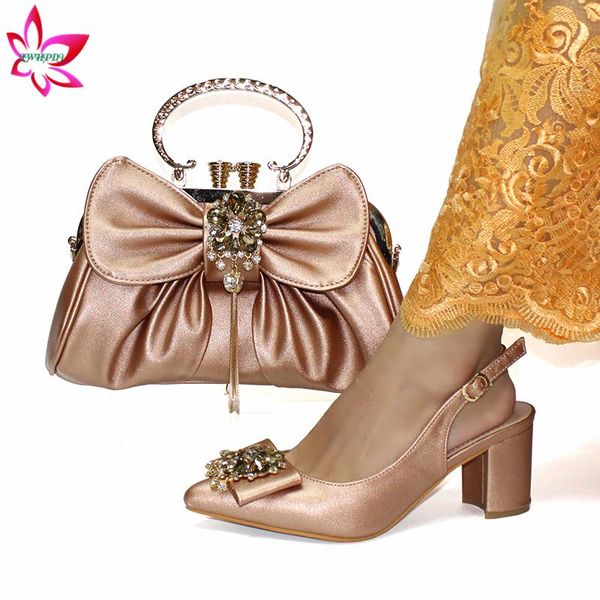 champagne color mature 2020 office lady shoes and bag to match new arrivals nigerian womens shoes matching bag set, Black
champagne color mature 2020 office lady shoes and bag to match new arrivals nigerian womens shoes matching bag set, Black