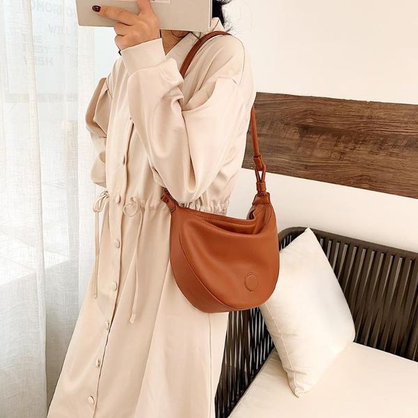 new fashion handbags classic delicate fashion messenger bag women pu leather purse casual crossbody shoulder handbag
new fashion handbags classic delicate fashion messenger bag women pu leather purse casual crossbody shoulder handbag