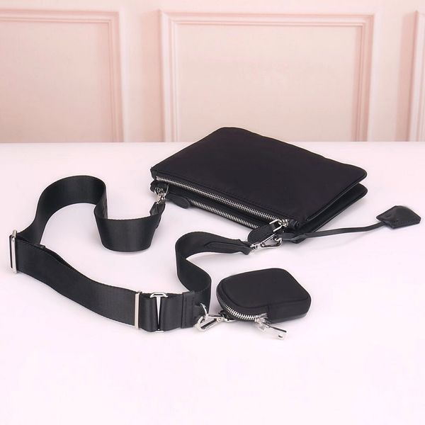 body satchel messenger bag chain wholesale bag men purse set fashion cross fabric twin handbag canvas shoulder parachute man classi nbcnl, Red;black
body satchel messenger bag chain wholesale bag men purse set fashion cross fabric twin handbag canvas shoulder parachute man classi nbcnl, Red;black