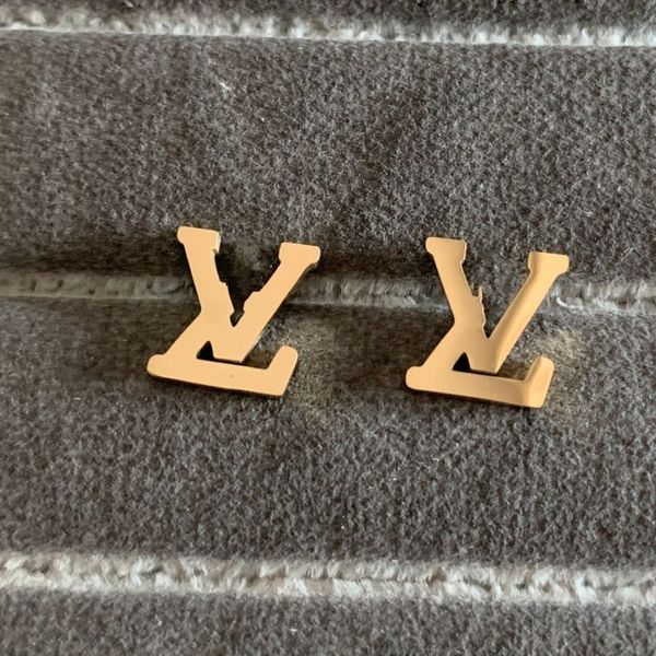 2021 never fade simple jewelry 316l stainless steel silver gold rose letter stud earrings stud for men women girls boys, Slivery;golden
2021 never fade simple jewelry 316l stainless steel silver gold rose letter stud earrings stud for men women girls boys, Slivery;golden