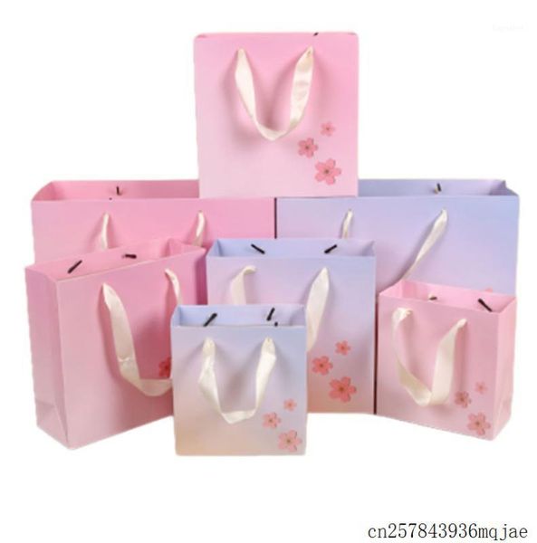 100pcs gradient flower gift bags paper shopping gift tote bag clothing packaging bag paper candy box1
100pcs gradient flower gift bags paper shopping gift tote bag clothing packaging bag paper candy box1