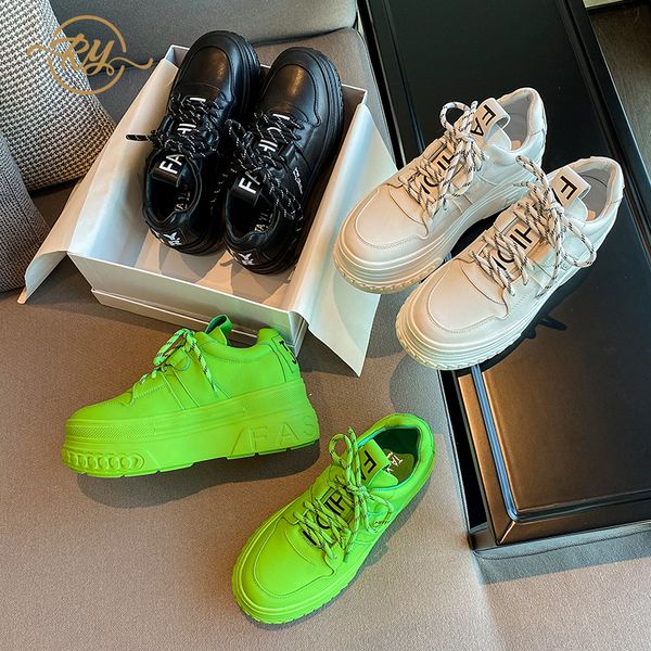 black friday (y-rela real 2020 white leather shoes designer's women's running shoes, flat shoes
black friday (y-rela real 2020 white leather shoes designer's women's running shoes, flat shoes