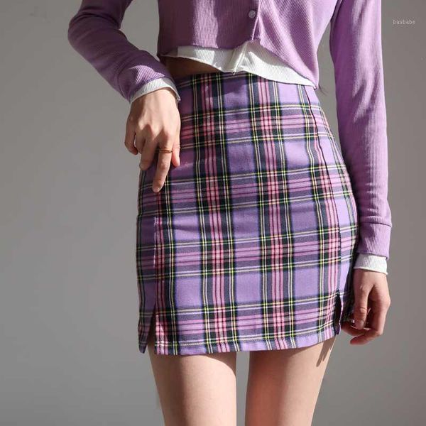 women back zipper opening plaid print skirt with two small front slits with lined plaid mini skirts womans b9181, Black
women back zipper opening plaid print skirt with two small front slits with lined plaid mini skirts womans b9181, Black