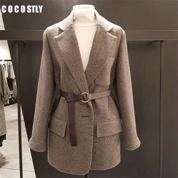 new 2020 korean vintage wool blazer women and jackets with belt female retro suits coat spring autumn blazers outerwear c1008, White;black
new 2020 korean vintage wool blazer women and jackets with belt female retro suits coat spring autumn blazers outerwear c1008, White;black