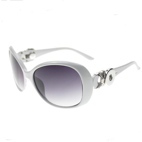 18mm snap button sunglasses elegant ladies oculos oval lens vintage eyewear accessories sun glasses f bbypfw, White;black
18mm snap button sunglasses elegant ladies oculos oval lens vintage eyewear accessories sun glasses f bbypfw, White;black