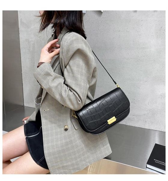 pu leather crossbody bags for women 2020 shoulder baguette bag luxury crocodile pattern single belt solid bags bolsas for ladies
pu leather crossbody bags for women 2020 shoulder baguette bag luxury crocodile pattern single belt solid bags bolsas for ladies