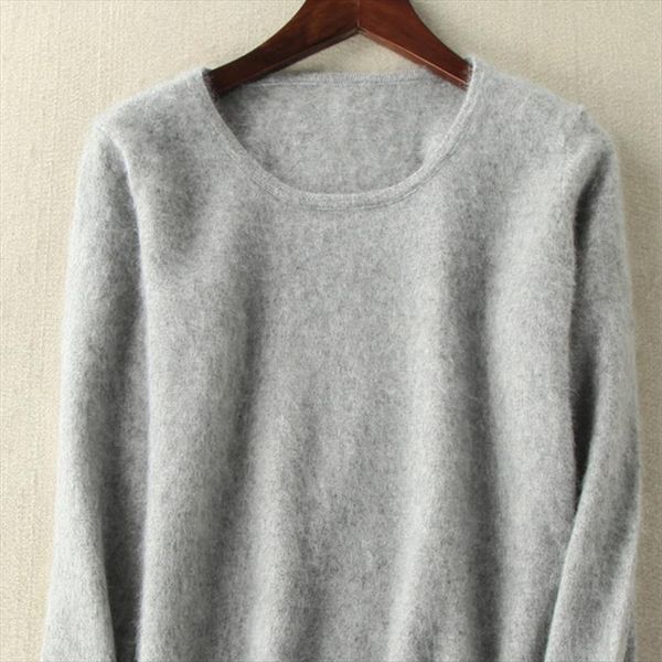 2020 autumn winter women sweater 100% mink cashmere sweaters and pullover soft warm female o neck long sleeve basic jumper, White;black
2020 autumn winter women sweater 100% mink cashmere sweaters and pullover soft warm female o neck long sleeve basic jumper, White;black