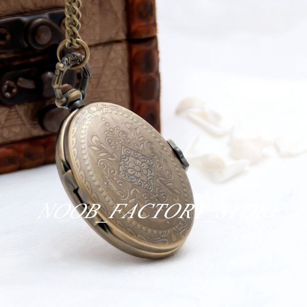 new styles quartz vintage medium size egg shaped necklace jewelry wholesale sweater chain fashion watch watches gift watch stainless steel, Slivery;golden
new styles quartz vintage medium size egg shaped necklace jewelry wholesale sweater chain fashion watch watches gift watch stainless steel, Slivery;golden