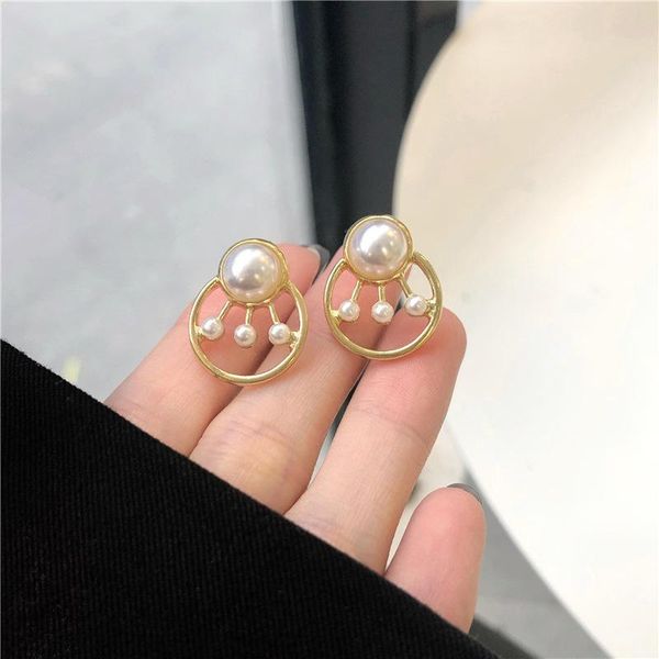 stud earring women artificial pearl earrings for woman simple pendant jewelry ladies fashion gold color trendy metal oorbellen, Golden;silver
stud earring women artificial pearl earrings for woman simple pendant jewelry ladies fashion gold color trendy metal oorbellen, Golden;silver