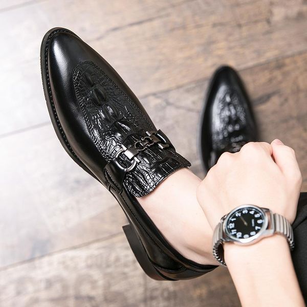 new fashion leather gentleman leather shoes men business driving shoes handmade tassel loafers chaussure party flats dress, Black
new fashion leather gentleman leather shoes men business driving shoes handmade tassel loafers chaussure party flats dress, Black