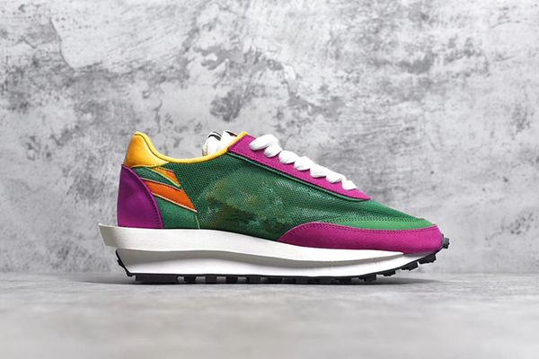 running shoes waffle runner undercover ldwaffle lvd waffle daybreak bv0073-301 colorway nylon upper rubber outsole size eu36-45 instock
running shoes waffle runner undercover ldwaffle lvd waffle daybreak bv0073-301 colorway nylon upper rubber outsole size eu36-45 instock