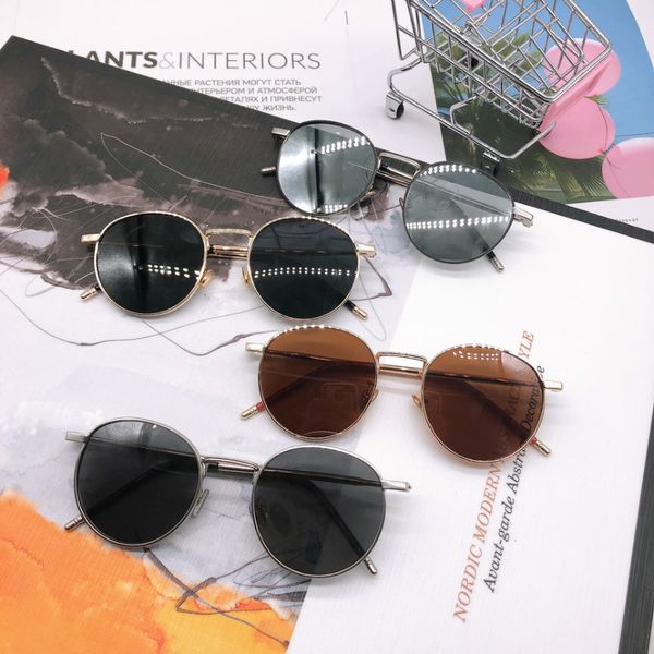personalized driving female fashion round sunglasses frosted frame small face harajuku style lovers, White;black
personalized driving female fashion round sunglasses frosted frame small face harajuku style lovers, White;black