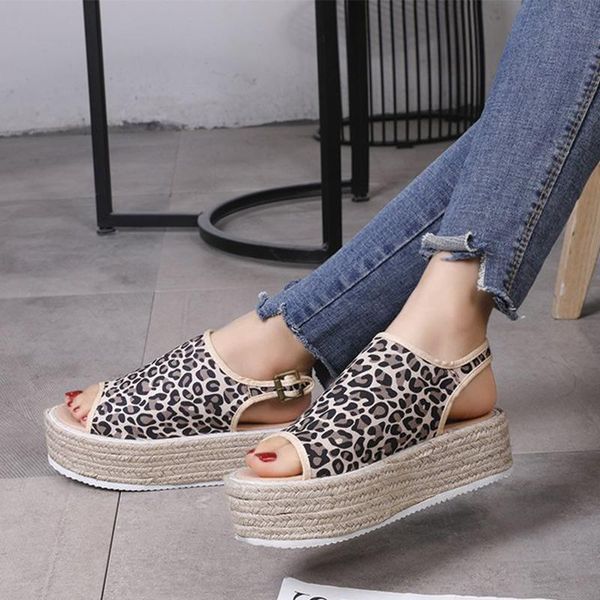 summer women sandals fashion female beach shoes wedge heels shoes comfortable platform lingbacks plus size, Black 
summer women sandals fashion female beach shoes wedge heels shoes comfortable platform lingbacks plus size, Black